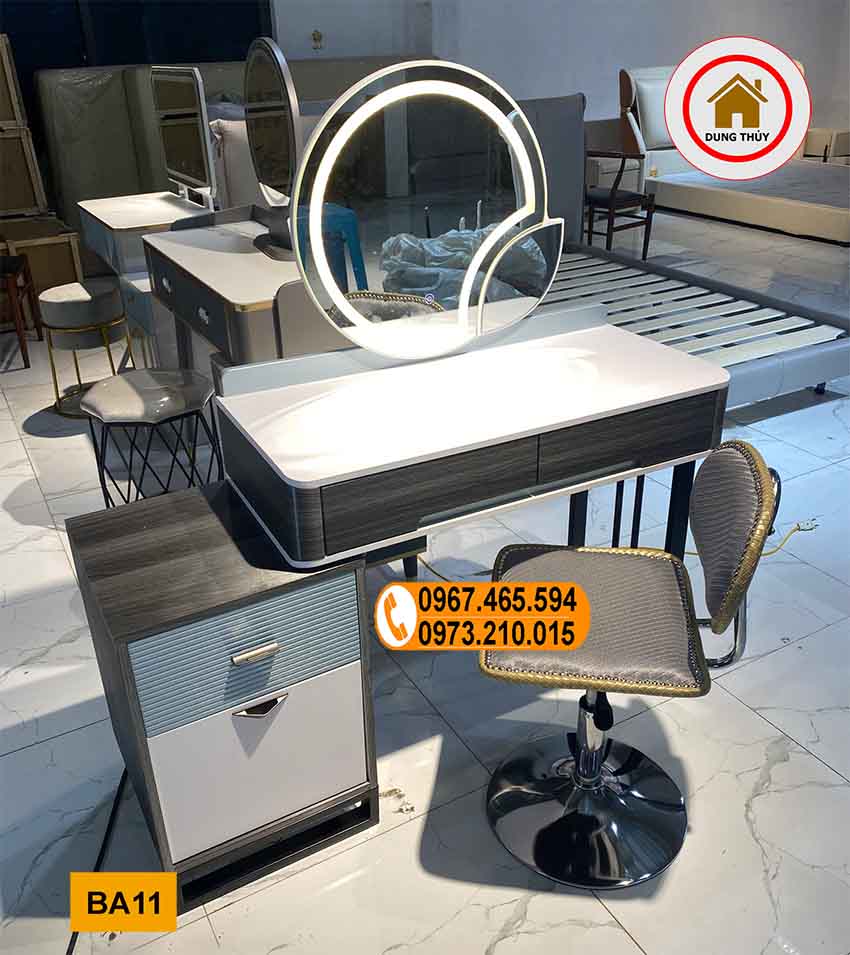 Bàn phấn trang điểm 4 ngăn kéo dạng trượt gương tròn gỗ công nghiệp TD11