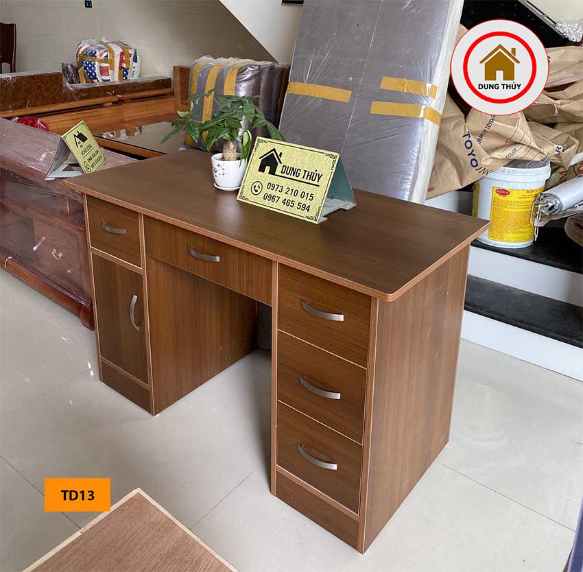 Bàn trang điểm kết hợp bàn làm việc 6 ngăn kéo gỗ công nghiệp TD13