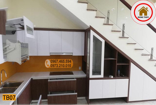 mẫu tủ nhà bếp bằng gỗ giá rẻ