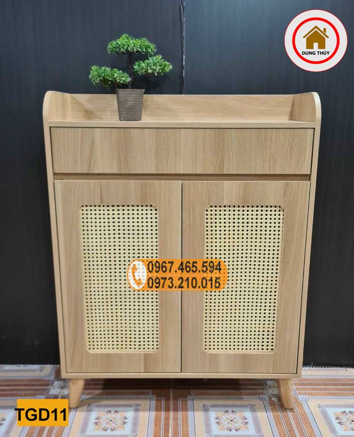 Tủ giầy dép 2 cánh kèm họa tiết gỗ công nghiệp TGD11