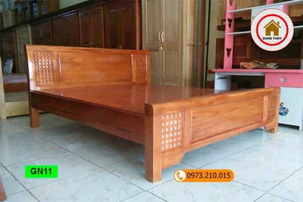 Giường ngủ gỗ xoan đào kiểu đơn giản GN11