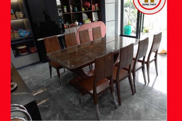 Bàn ăn 8 ghế mặt bàn liền hình chữ nhật gỗ sồi Nga BA14