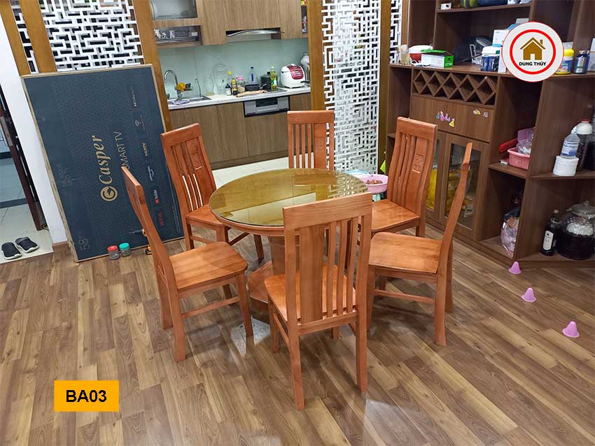 bàn ăn gỗ tự nhiên cho chung cư