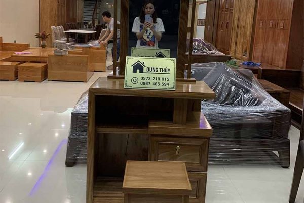 Bàn trang điểm 2 ngăn kéo gỗ hương xám TD09