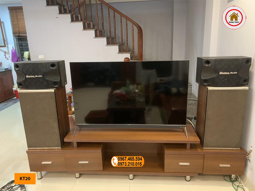 Kệ tivi chân rút 5 ô gỗ công nghiệp KT20
