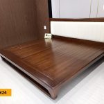 giường ngủ chân quỳ gỗ sồi Nga GN24
