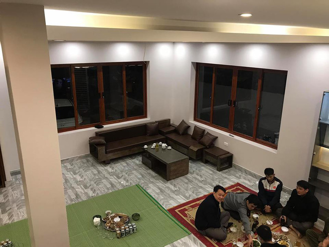phòng khách nhà Hà Đức Chinh