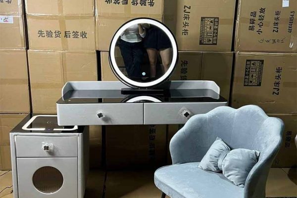 Bàn trang điểm đèn LED gương tròn 3 ngăn TD18