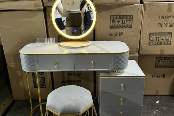 Bàn trang điểm đèn LED gương tròn 3 ngăn TD18