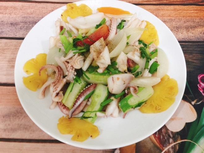 mực xào dứa chua