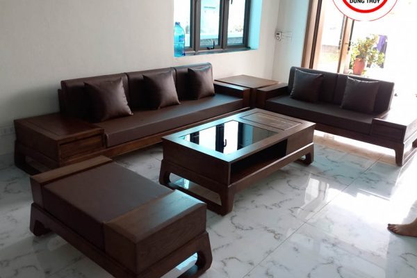 Bàn giao nhà chị Linh - Phú Sơn, TP Bỉm Sơn, Thanh Hóa - Bộ ghế sofa 2 văng chân quỳ gỗ sồi