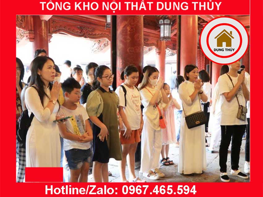 Bài văn khấn gia tiên cầu thi cử đỗ đạt kì thi tốt nghiệp THPT 2024